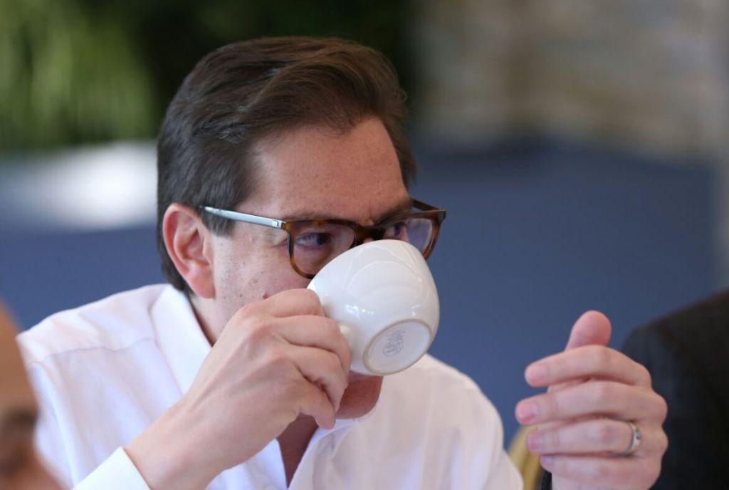 Chertorivski afirmó que tiene las "mejores posibilidades" para ser del Frente y de ser así le ganará a Claudia Sheinbaum.