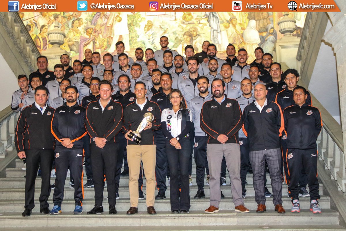 Jugadores de Alebrijes estuvieron con el gobernador de Oaxaca