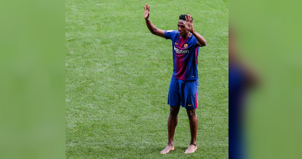 Yerry Mina en su presentación con Barcelona