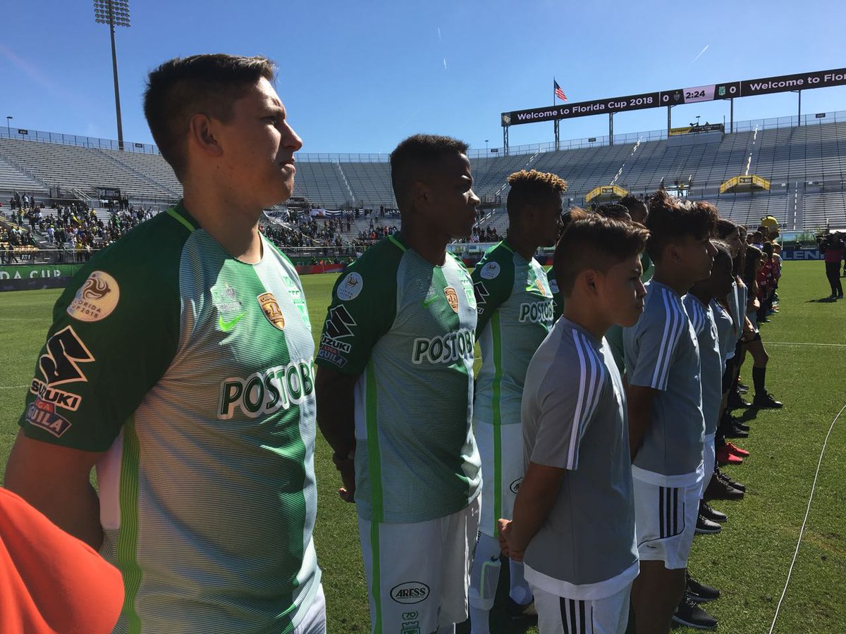 Jackson Follmann viste la playera del Atlético Nacional en la Florida Cup