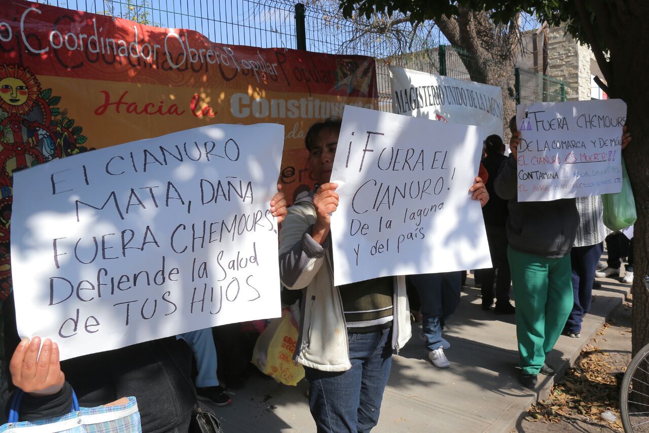 También hay personas de Dinamita que se oponen a la instalación de la empresa Chemours. 