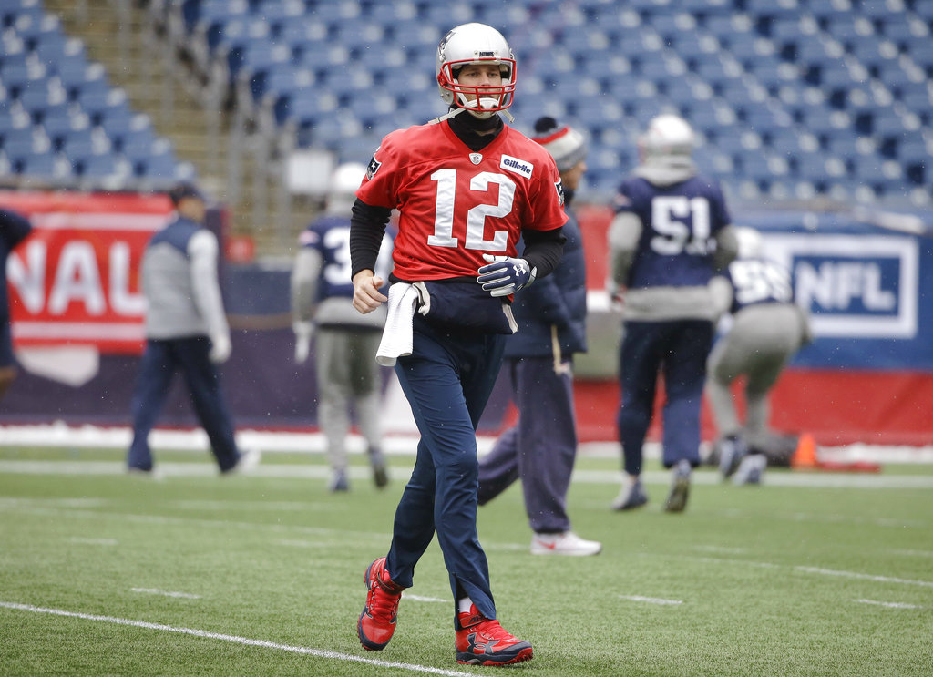 Tom Brady tuvo una sesión de prácticas ligera