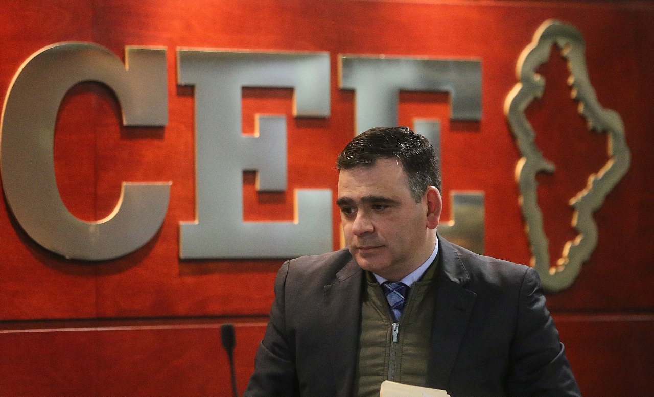 El presidente de la CEE,  Mario Alberto Garza.