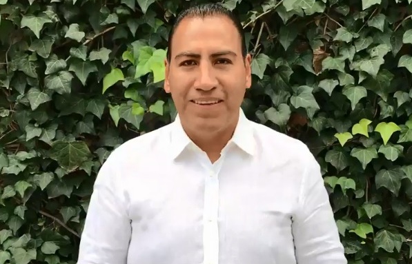 Eduardo Ramírez Aguilar anunció su renuncia como dirigente del partido en el estado, luego de que acusó que el próximo candidato a la gubernatura sald