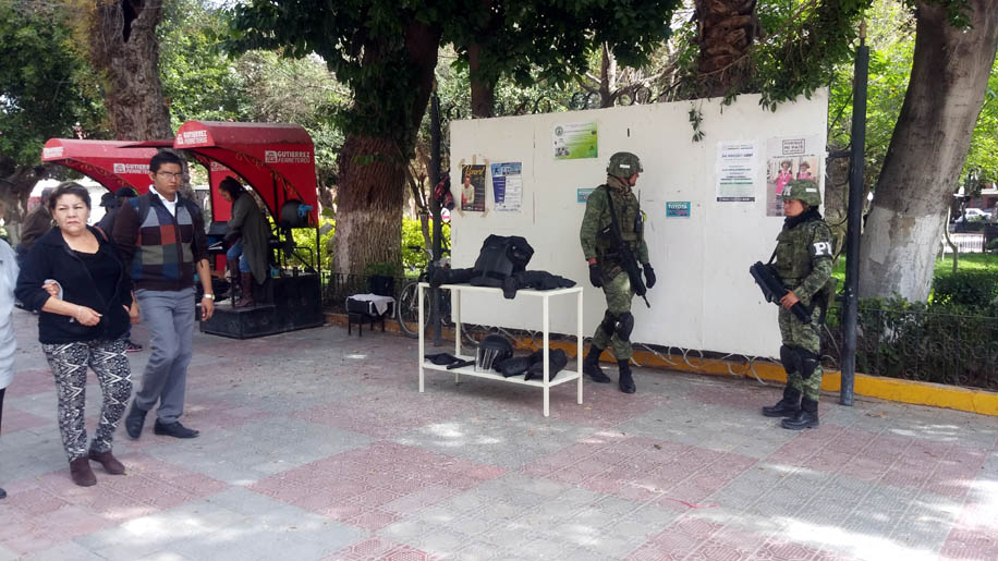 En el módulo dan información sobre beneficios de pertenecer a la Policía Militar.