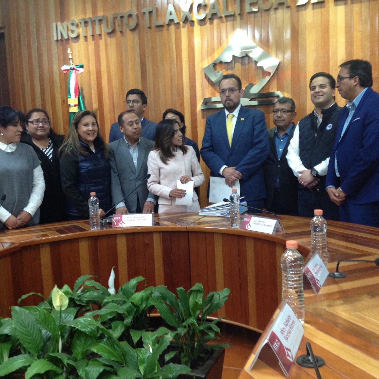 Durante el registro de la coalición “Tlaxcala al Frente”, el líder nacional del PAN simplificó la salida de MC en la entidad.