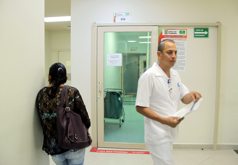 Señalan que en ese momento que llegó los doctores estaban ocupados pero sí sería atendida.
