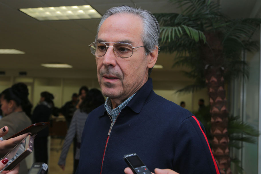 El tesorero afirmó que Secretaría de Finanzas debió haber entregado 122 mdp.