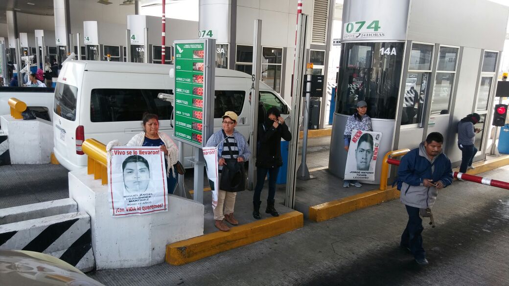 Esta acción la anunciaron ayer como una forma de protesta porque no han sido recibidos por el titular de la Secretaría de Gobernación, Alfonso Navarre