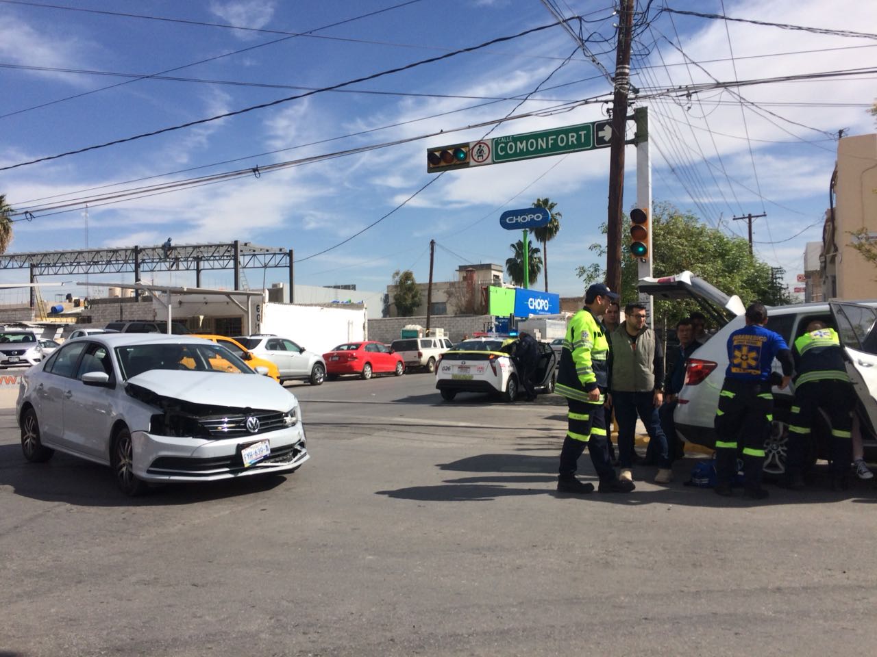 El choque ocurrió en calle Comonfort y avenida Allende.