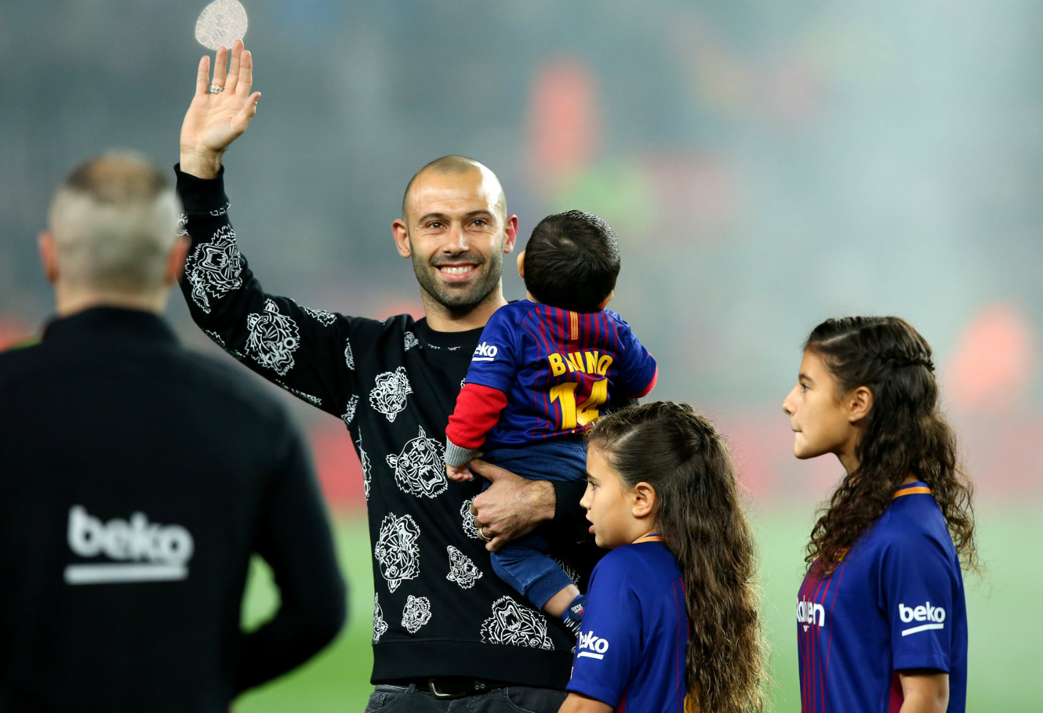 Javier Mascherano recibió su última ovación en el Camp Nou, previo a su viaje a China