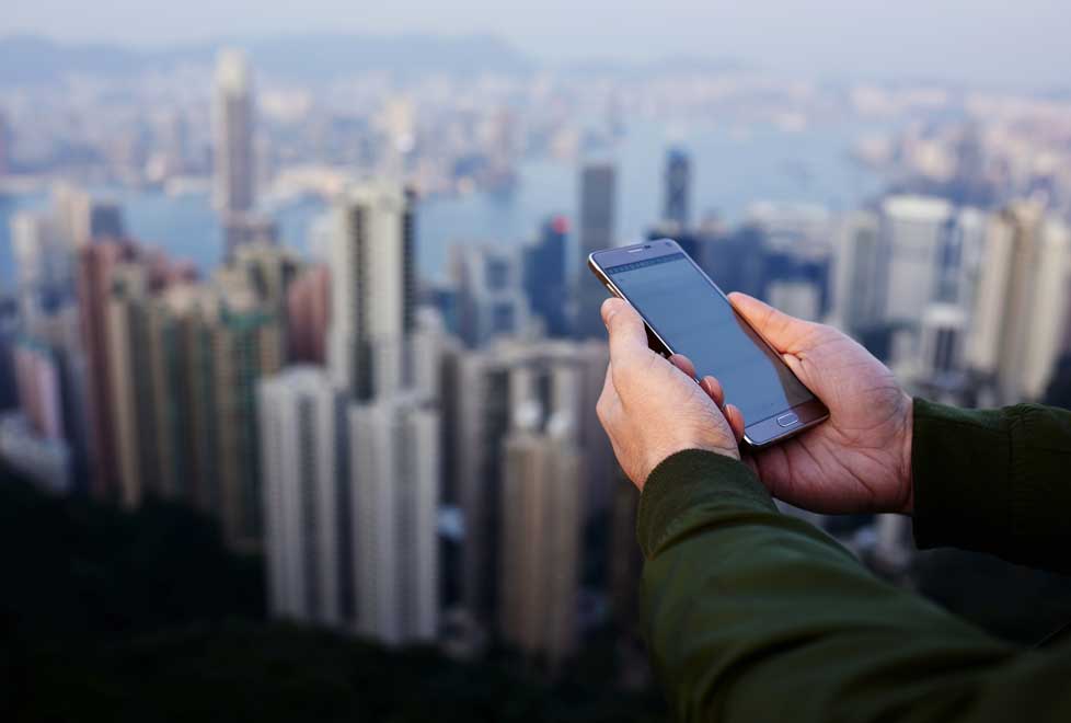Wiffinity muestra las redes de los lugares con acceso a internet alrededor de ti y contraseñas que han compartido otros usuarios.