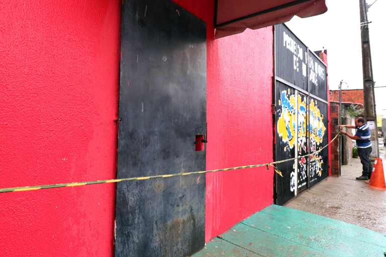 El tiroteo en un bar en Fortaleza, Brasil, dejó 14 muertos.