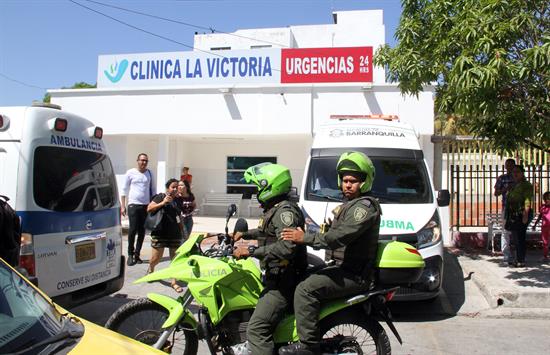 Más de 42 personas resultaron heridas por el ataque a una comisaría de policía del barrio San José de Barranquilla, en Colombia.