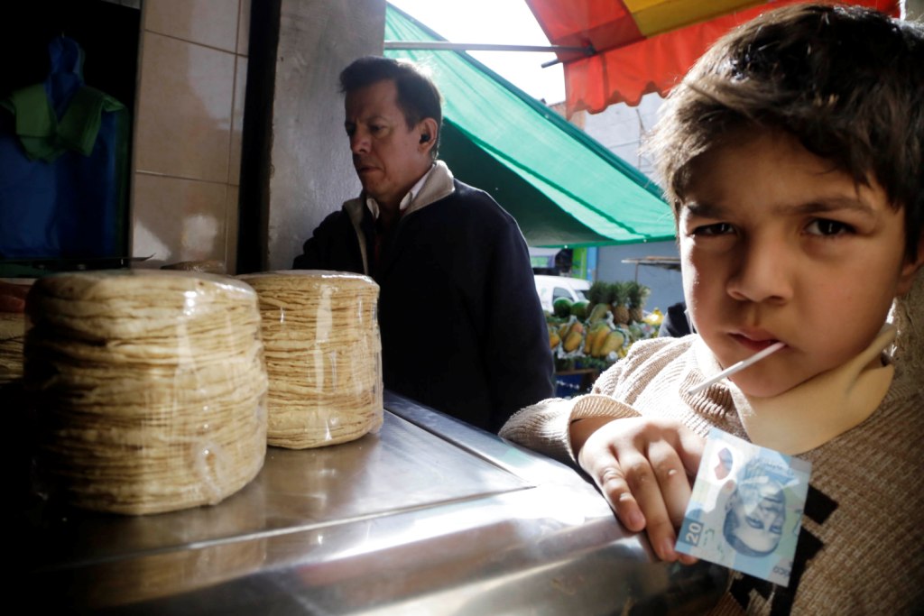 Profeco realiza el Operativo Tortilla, en el que evitan los incrementos injustificados.