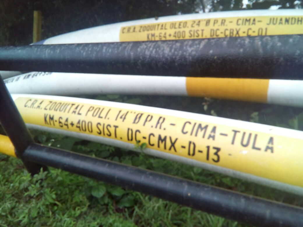 En el ducto Poza Rica-Salamanca de Petróleos Mexicanos (PEMEX) ha sido constante el hallazgo de tomas clandestinas.