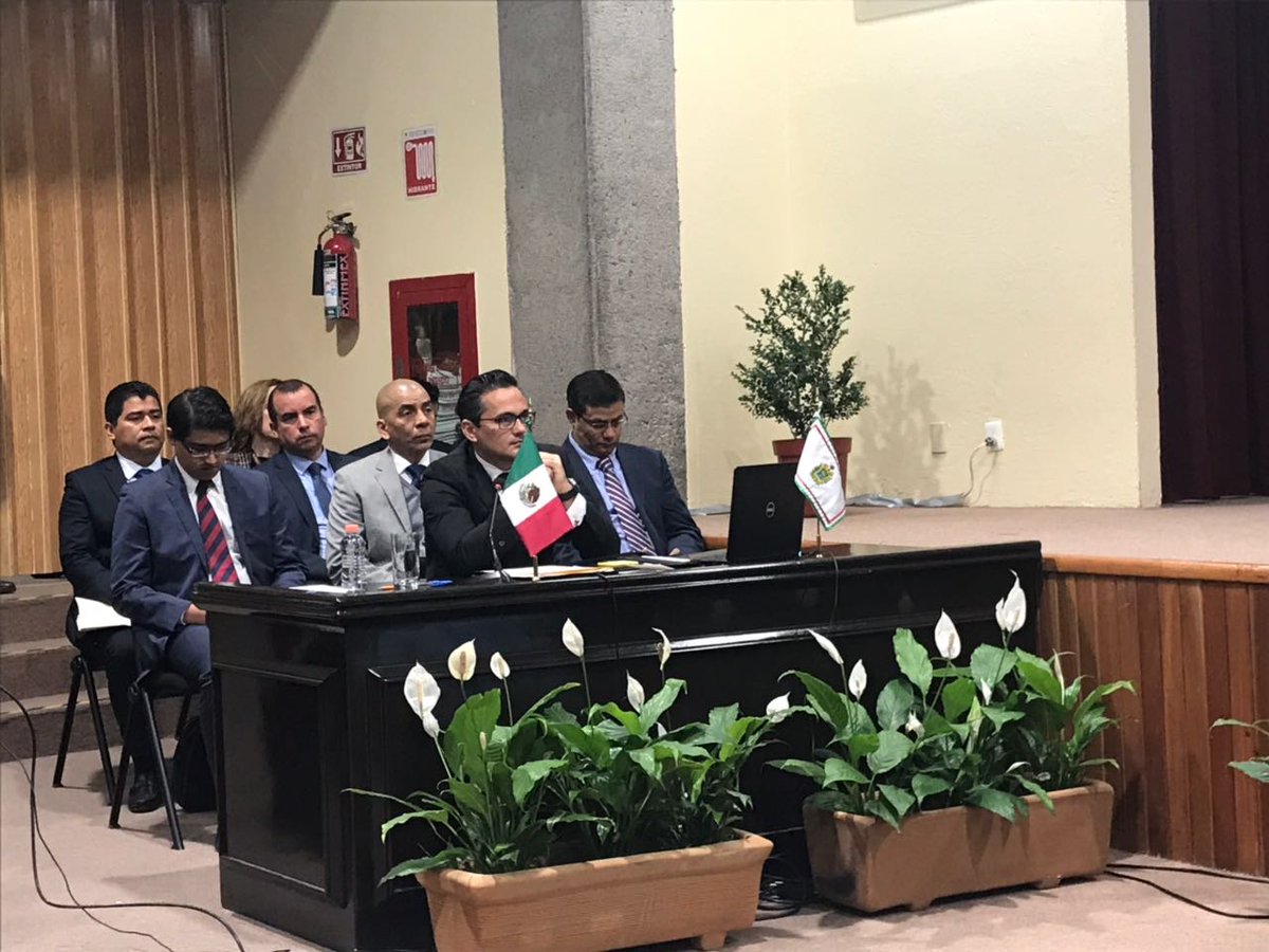 Jorge Winckler durante su comparecencia en el Congreso de Veracruz.