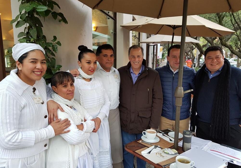 Meade resaltó que el problema de la movilidad en la CdMx, principalmente, es que no se cuenta con un circuito exterior.