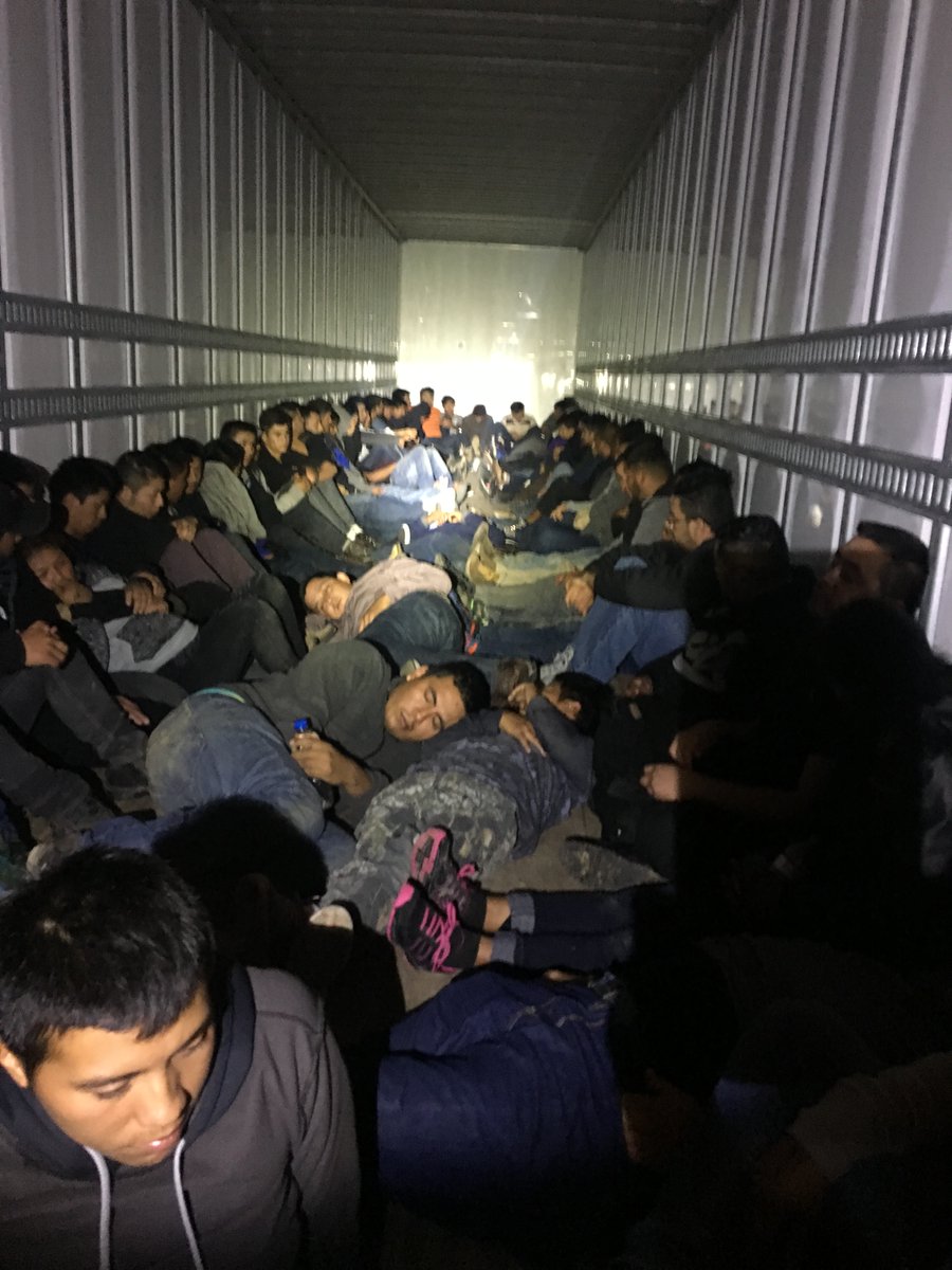 Los migrantes procedían de México, Honduras, El Salvador y Guatemala. 