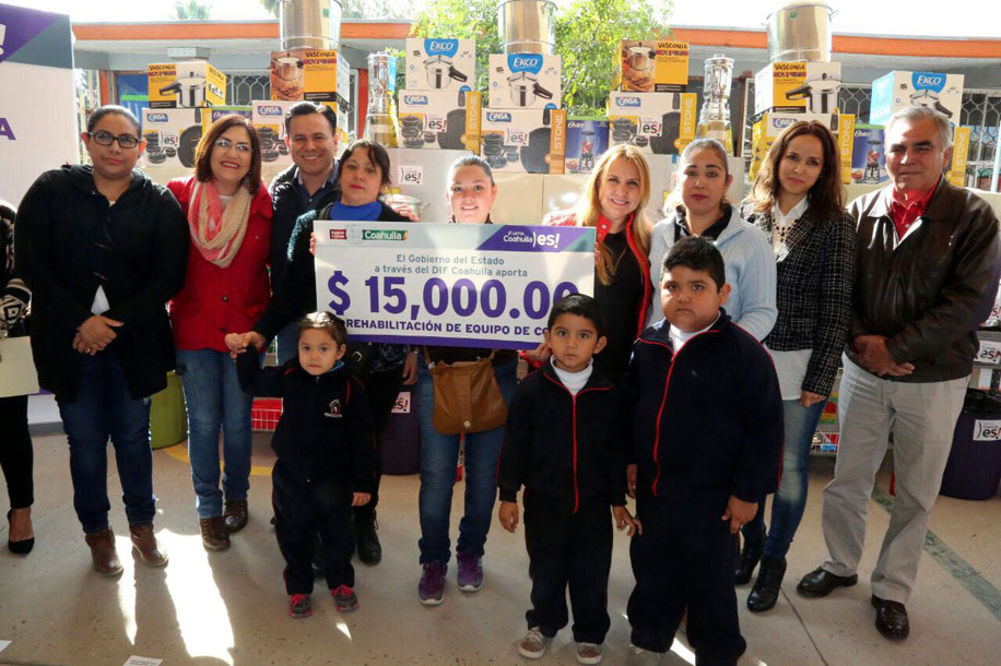 El programa de Desayunos Saludables en su vertiente fríos, atiende a cerca de 55 mil menores.