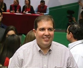 José Luis Garza Ochoa, diputado local del PRI.