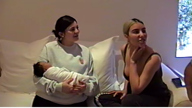 Kim Kardashian muestra por primera vez a su tercer hija.