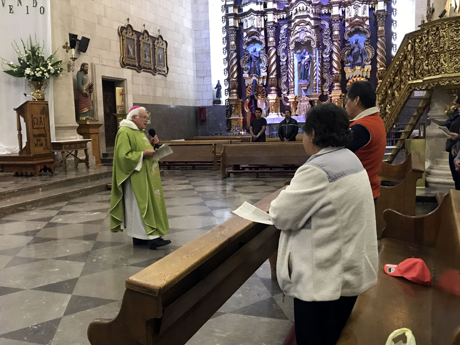 Monseñor Vera López pidió a la feligresía actuar en pro de la sociedad.