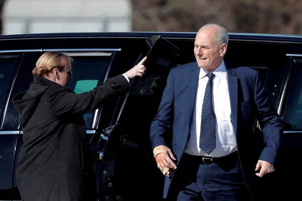 El jefe del despacho de la Casa Blanca, John Kelly, dijo que los dreamers no son prioridad para deportarlos.