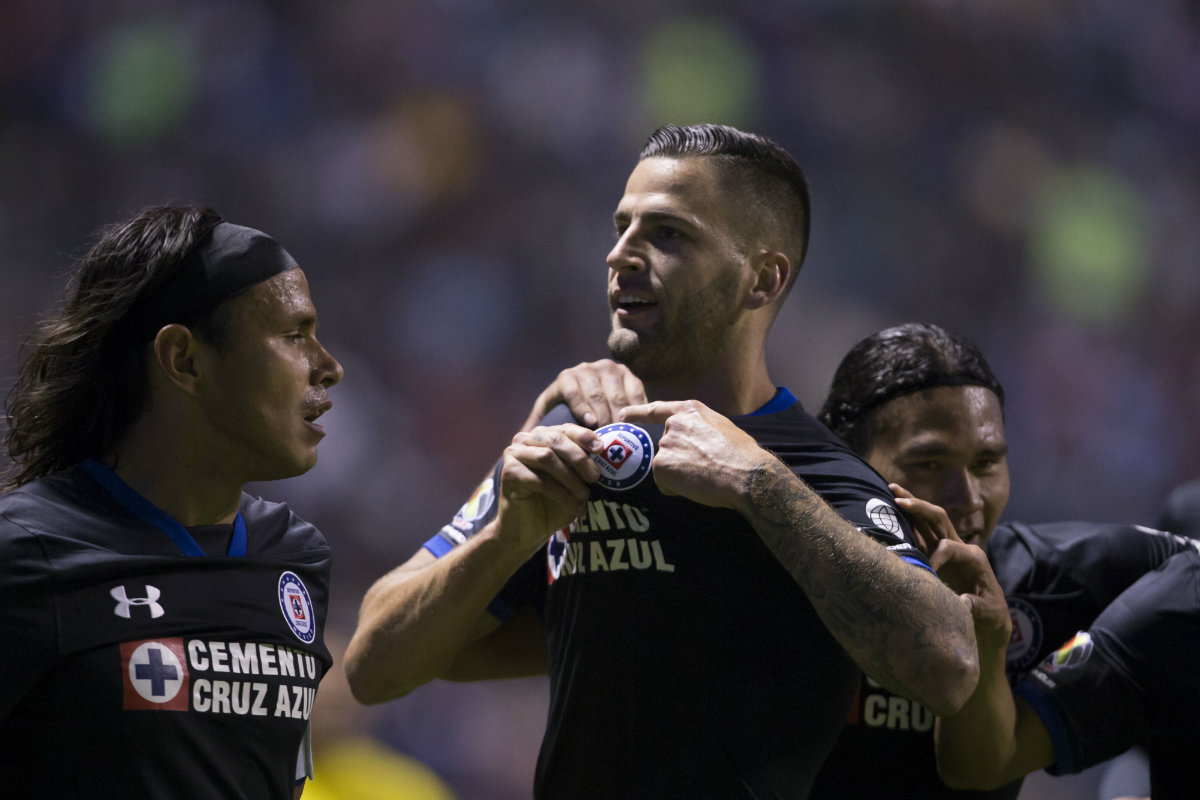Édgar Méndez selló el marcador con un gol