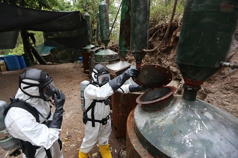 En este narcolaboratorio se producían al menos 20 kilos de 'cristal' al mes.