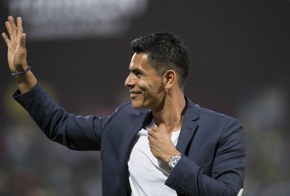Oswaldo Sánchez está cerca de regresar al Rebaño.