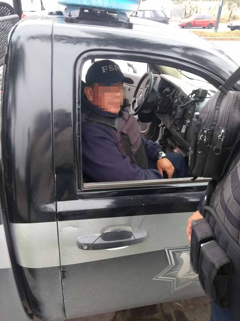 FSPE amagan con arma a operador de Uber 