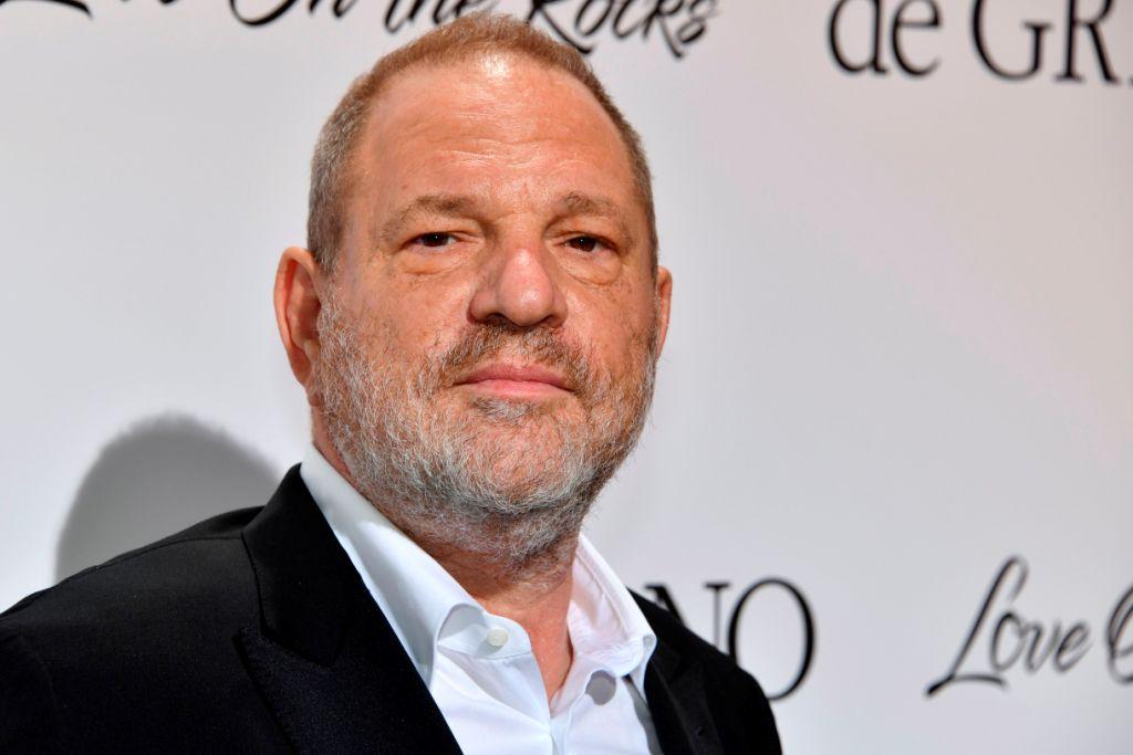 Entre las nuevas acusaciones se conoció que Weinstein también amenazó de muerte a algunos de sus empleados.
