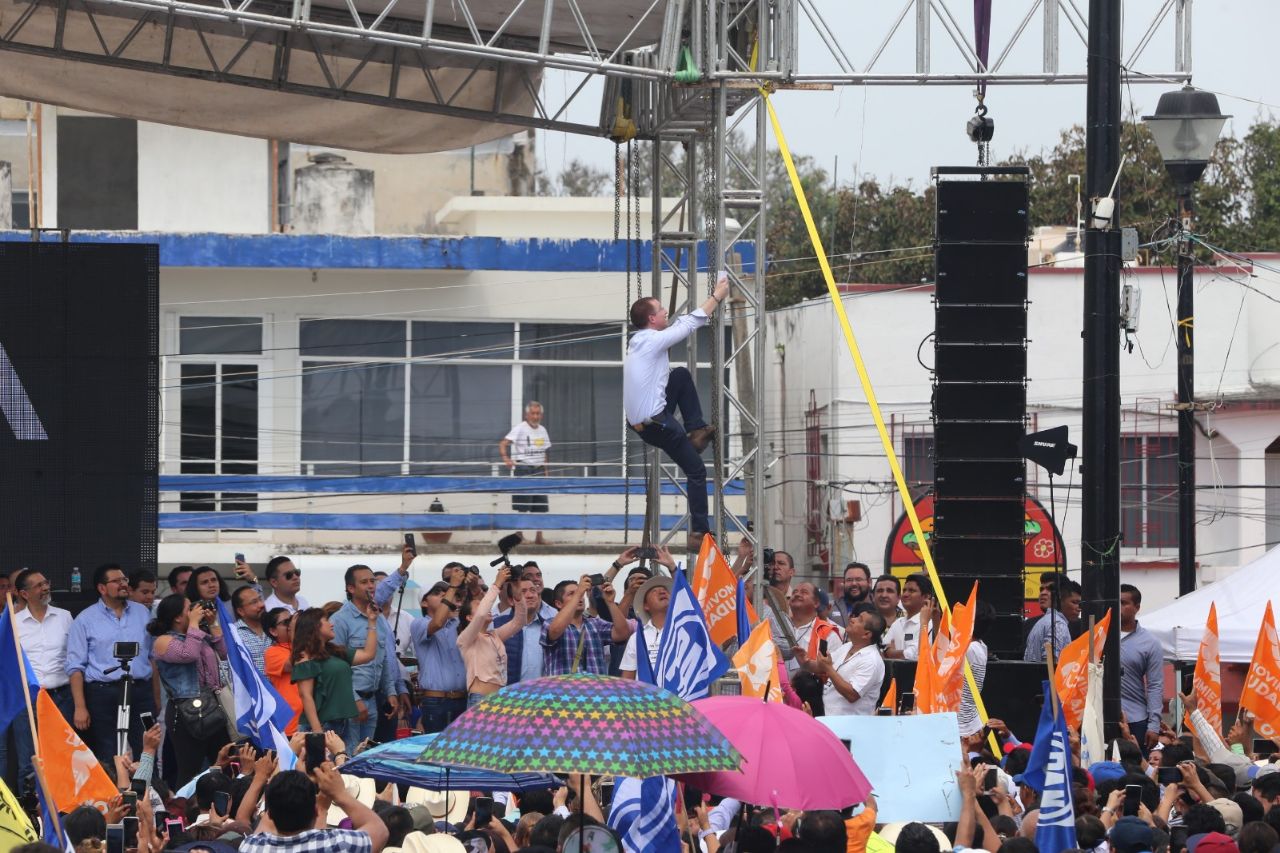Ricardo Anaya durante el cierre de su precampaña