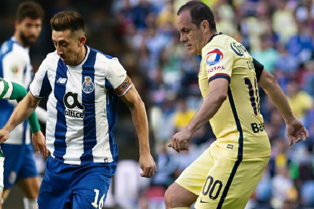 Héctor Herrera y Cuauhtémoc Blanco
