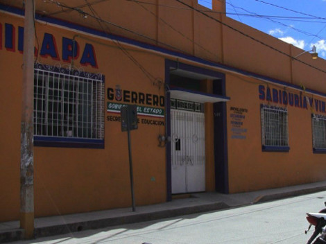 El Colegio Morelos es administrado por monjas y es uno de los institutos de educación privada más importantes de Chilapa.  