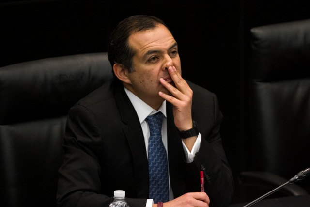 El presidente del Senado, Ernesto Cordero. 