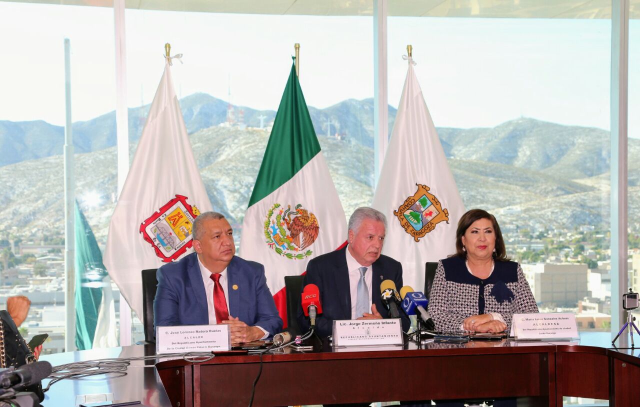 A la reunión asistieron 3 de los 4 alcaldes, faltó el de Matamoros, Coahuila. 