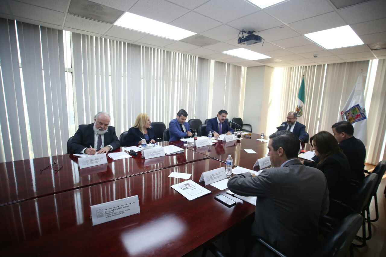 A los aspirantes a la Fiscalía Anticorrupción se les aplicó un cuestionario de nueve preguntas. 
