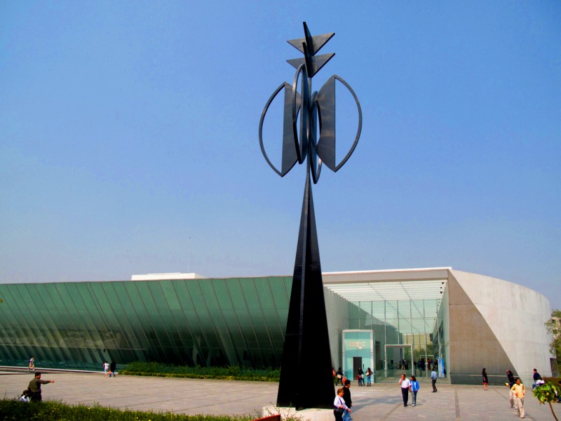 La espiga fue diseñada por el artista mexicano Rufino Tamayo.