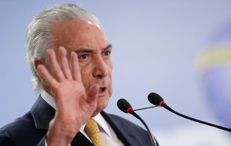 El presidente brasileño Michel Temer ordenó a las fuerzas armadas asumir la seguridad de Río de Janeiro.