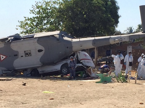 En la aeronave viajaban el gobernador de Oaxaca, Alejandro Murat y el secretario de Gobernación, Alfonso Navarrete.