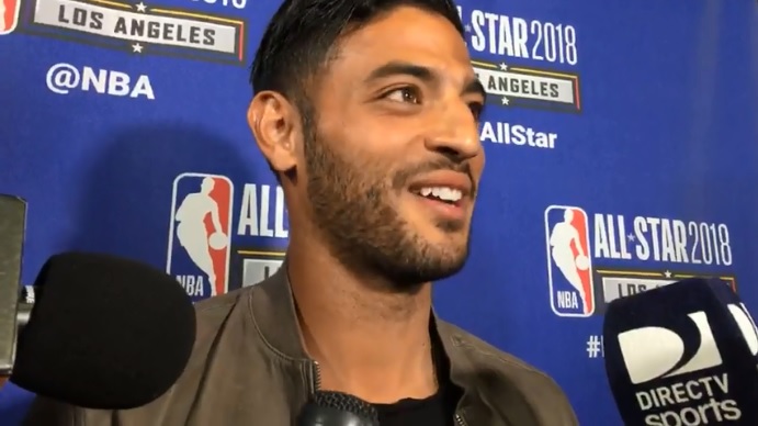 Carlos Vela asistió al Concurso de Clavadas de la NBA