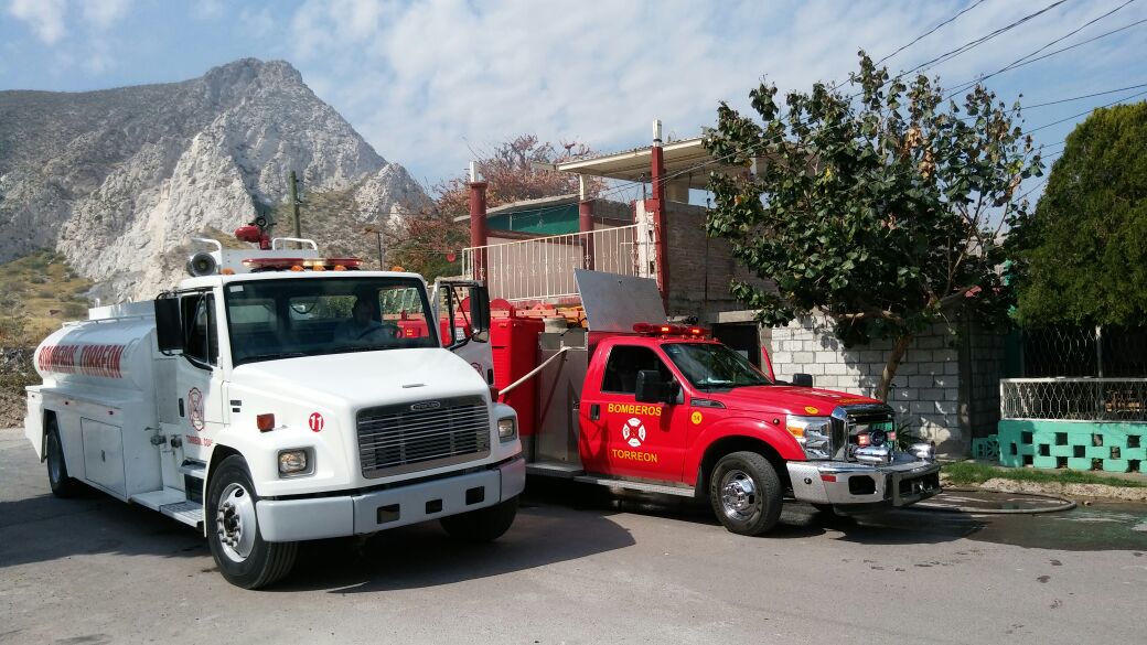 Incendio en la recámara de una casa de la colonia Vicente Guerrero.