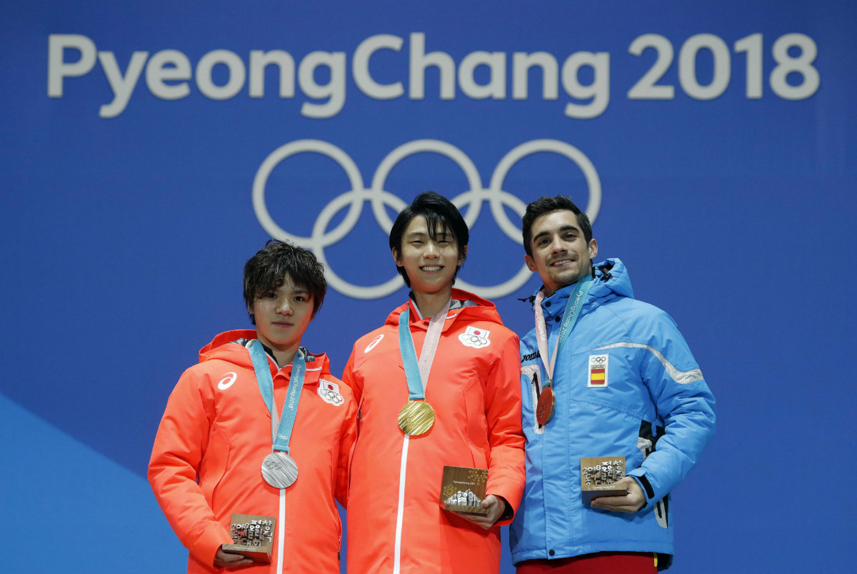 Shoma Uno, Yuzuru Hanyu y Javier Fernández, medallistas en patinaje artístico