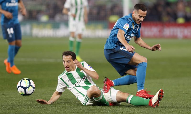 Andrés Guardado jugó 81 minutos contra el Real Madrid