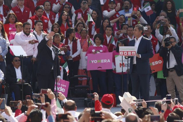 "Lo hago por México", dijo Meade en la toma de protesta como candidato del PRI a la Presidencia. 