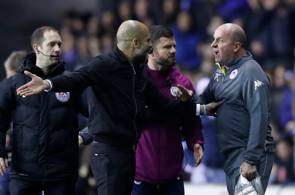 La discusión entre Pep Guadiola y Paul Cook