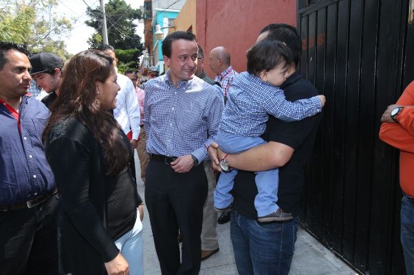 Mikel Arriola se reunió de manera privada con vecinos de la delegación Azcapotzalco.
