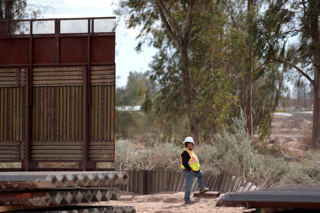 Se trata del primer contrato de construcción de muro fronterizo adjudicado durante el gobierno del presidente Donald Trump.